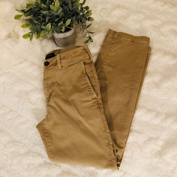 American Eagle Outfitters Other - Boys American eagle khaki pants